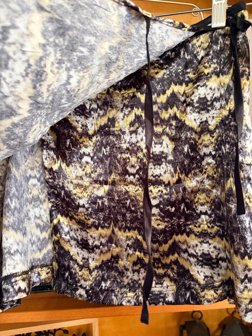 Urban Outfitters Satin Wrap Mini Skirt Size M New Boho Chic Summer Festival - Picture 6 of 8